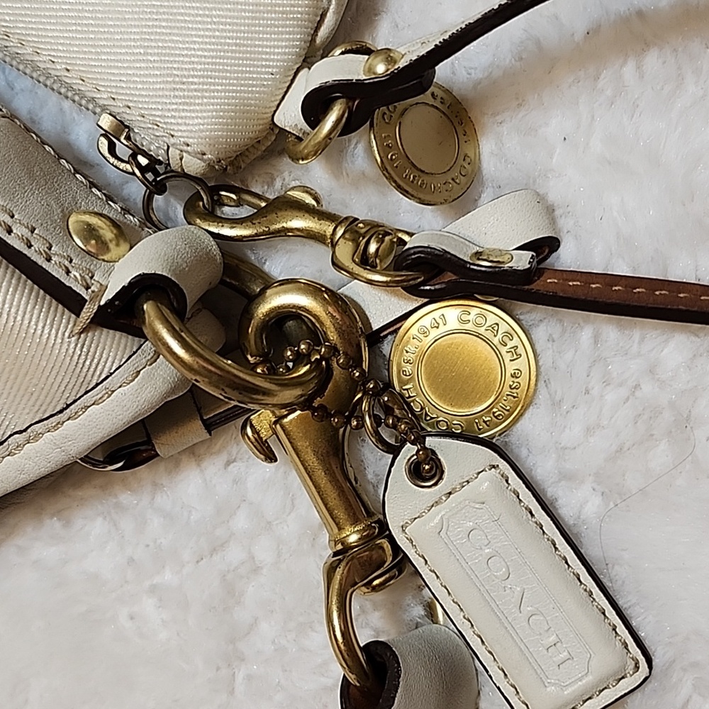 Coach Y2K Soho Brown/Beige Signature Canvas Front Pocket Baguette Bag W/ Wallet - Picture 10 of 16